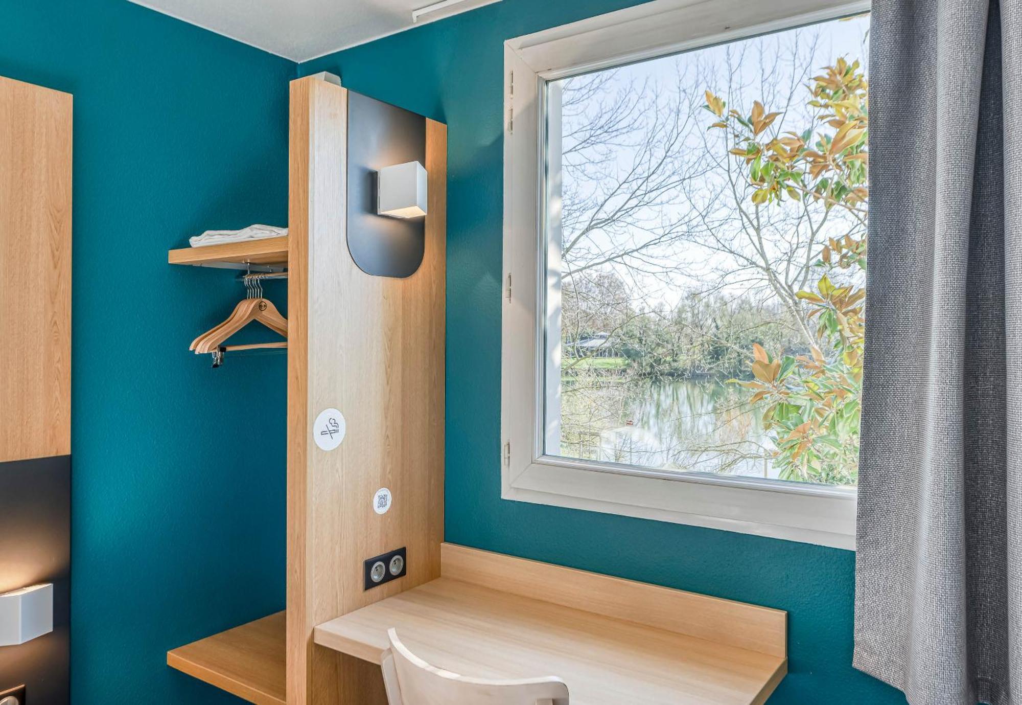 B&B Hotel Bordeaux Lac Sur Bruges Bagian luar foto
