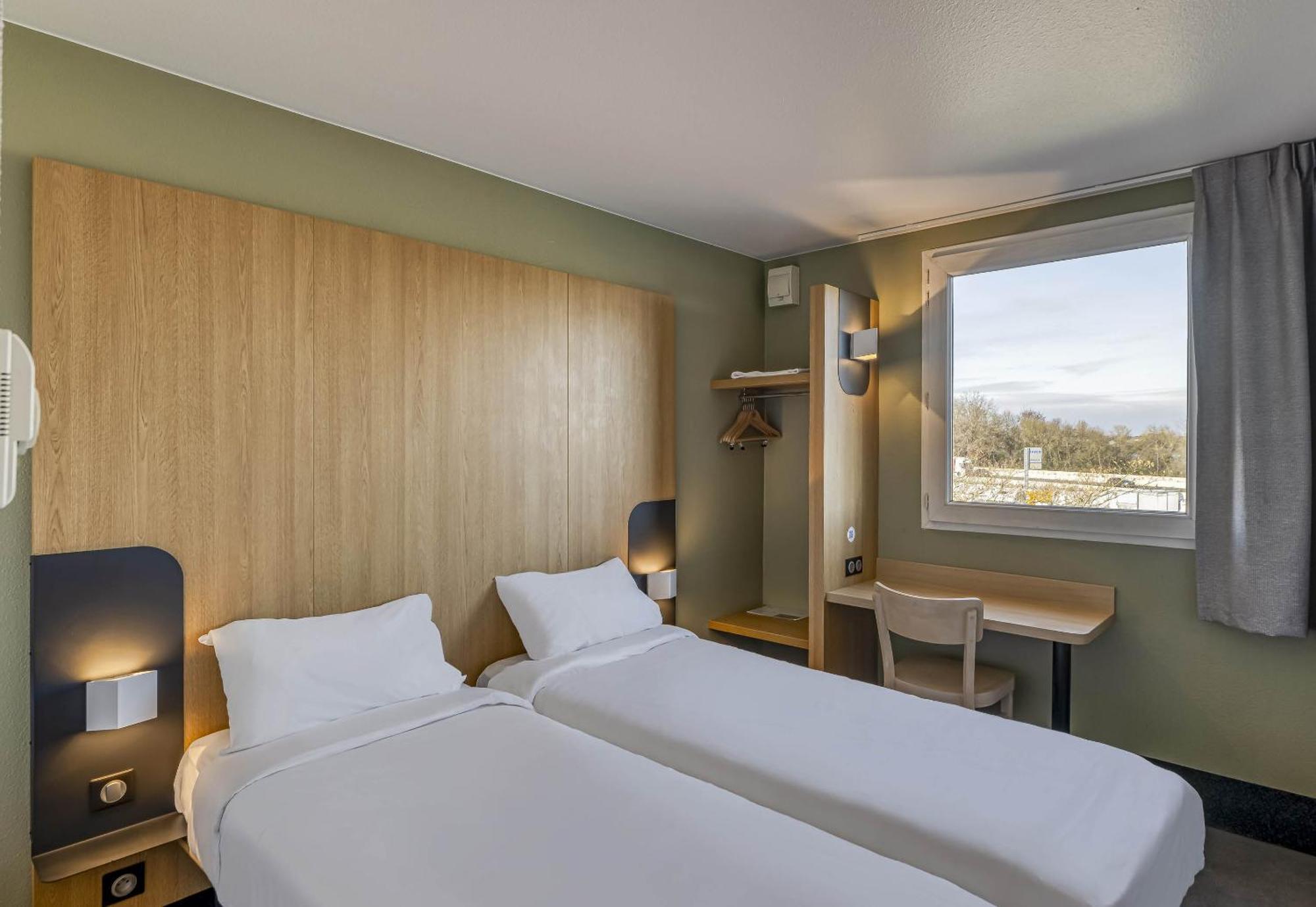 B&B Hotel Bordeaux Lac Sur Bruges Bagian luar foto