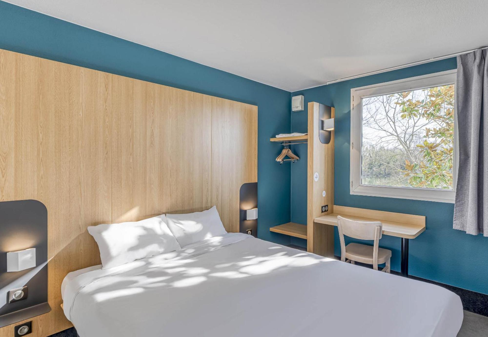 B&B Hotel Bordeaux Lac Sur Bruges Bagian luar foto