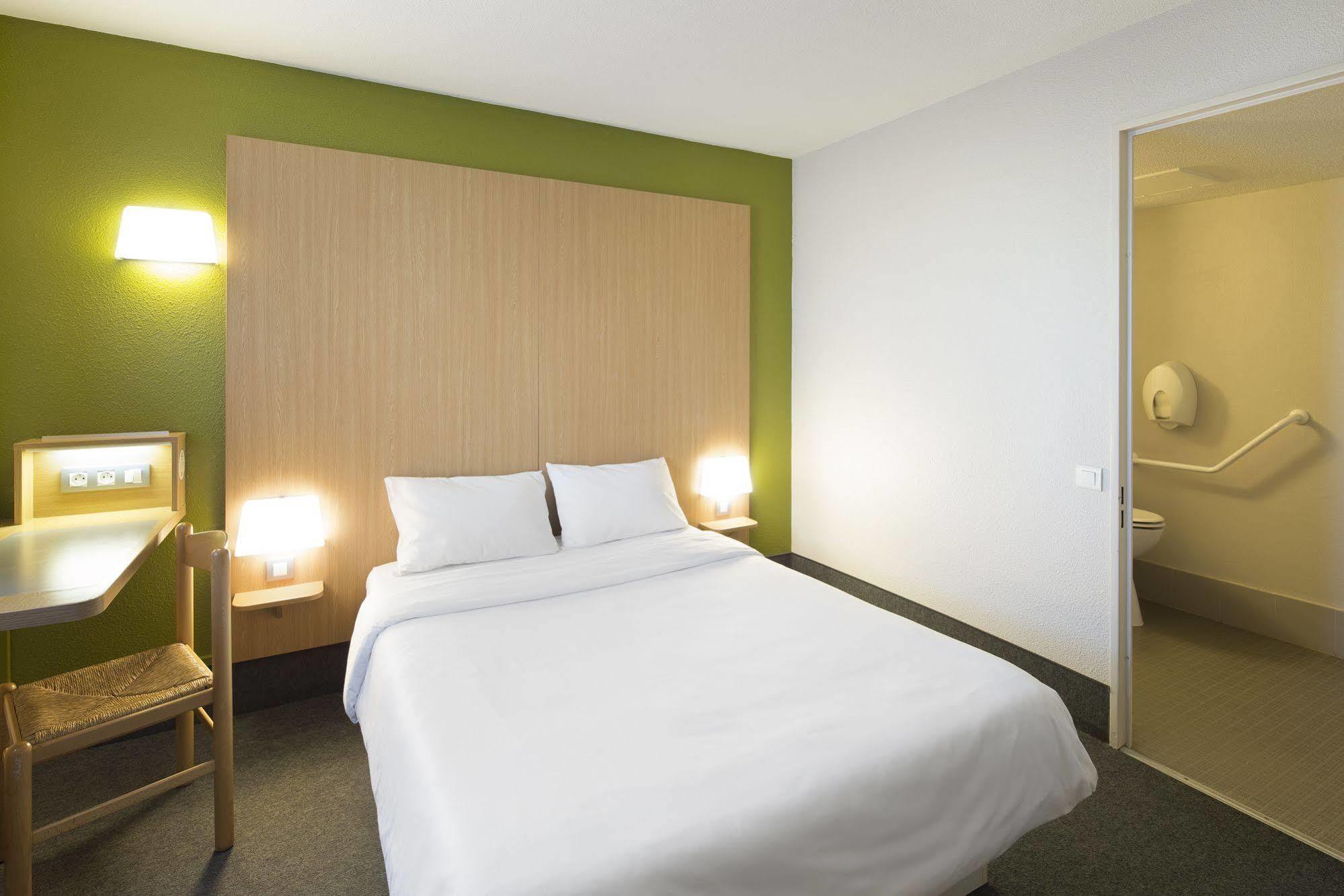 B&B Hotel Bordeaux Lac Sur Bruges Bagian luar foto