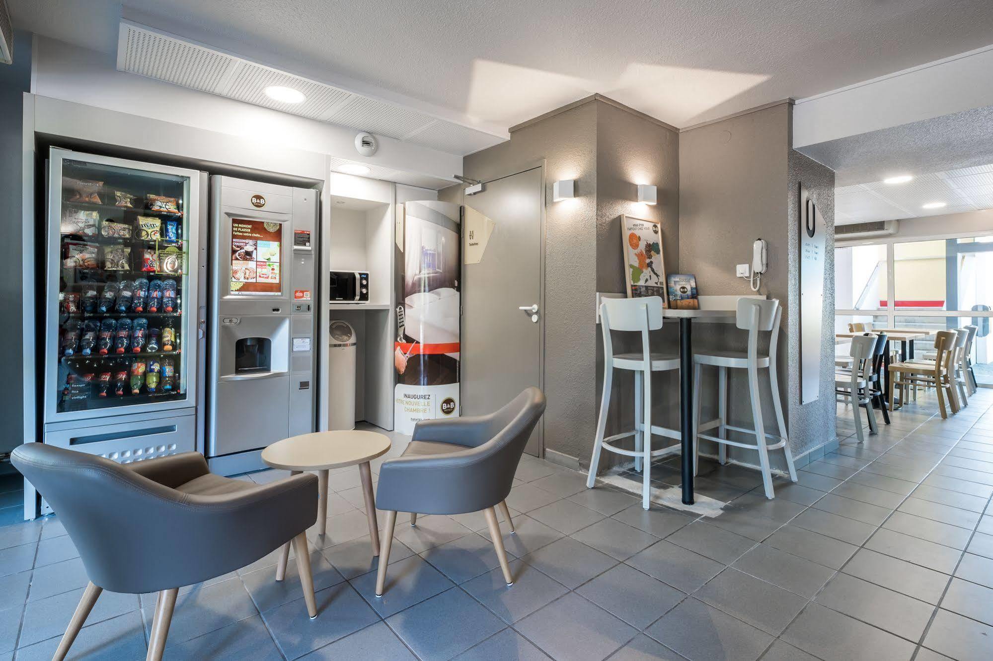 B&B Hotel Bordeaux Lac Sur Bruges Bagian luar foto